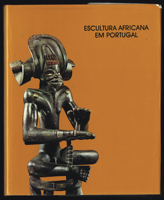18803 escultura africana em portugal ernesto veigaa.jpg